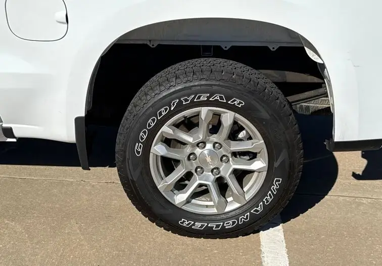 2023 Chevrolet Silverado 1500 photo 40