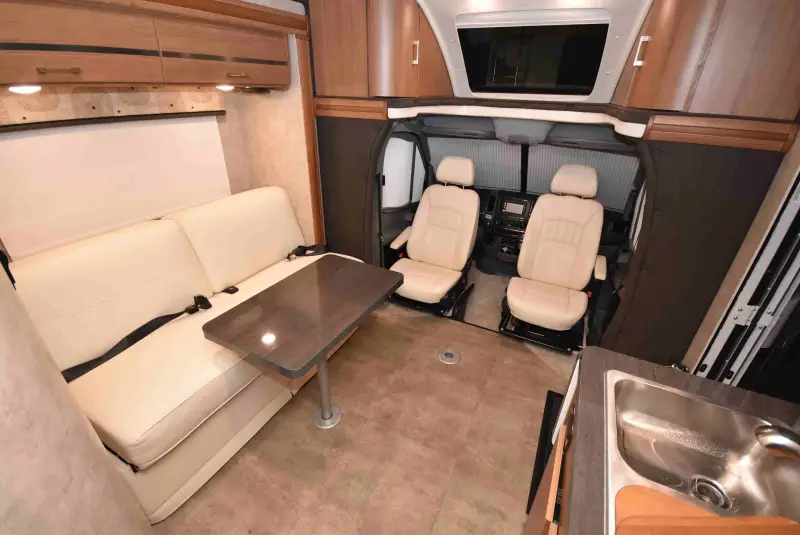 2014 Winnebago View 24V photo 21