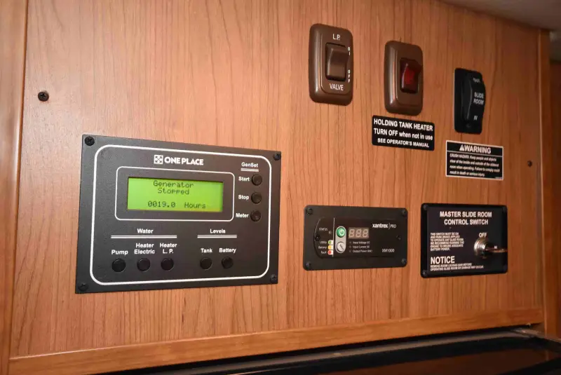 2014 Winnebago View 24V photo 25