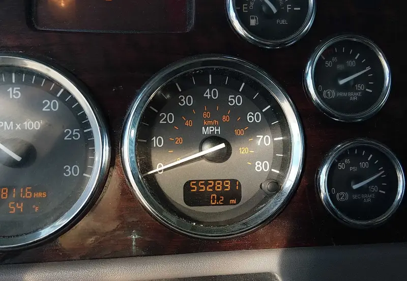 2022 Peterbilt 389 photo 51